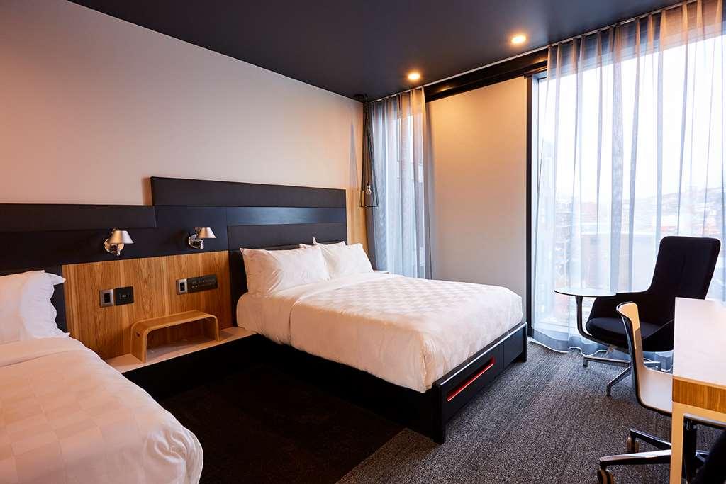 Alt Hotel Calgary East Village Pokoj fotografie