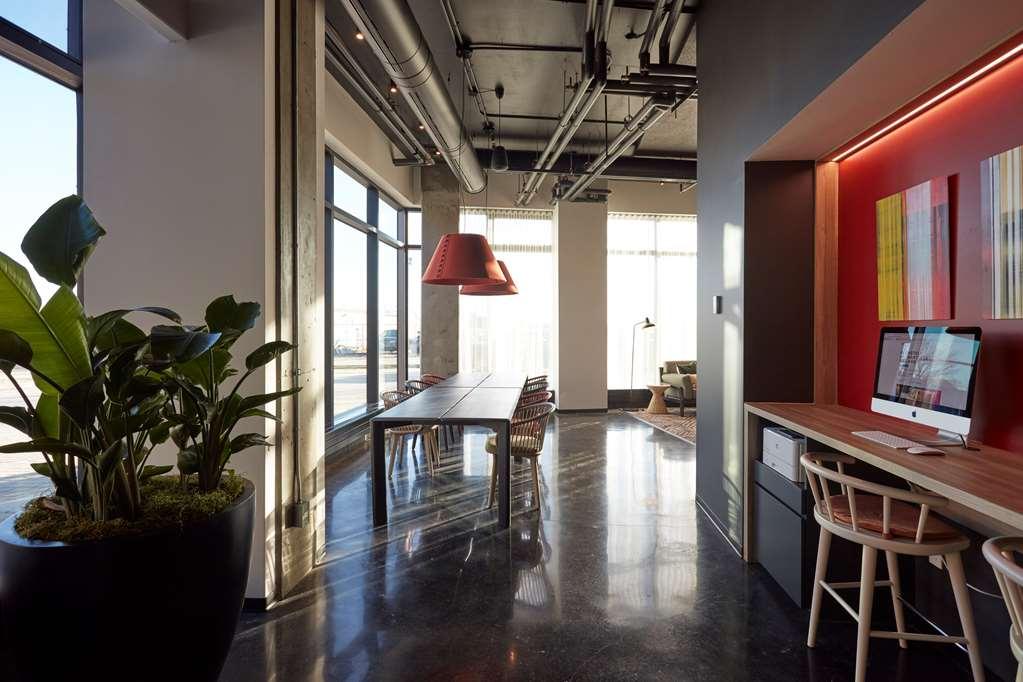 Alt Hotel Calgary East Village Interiér fotografie
