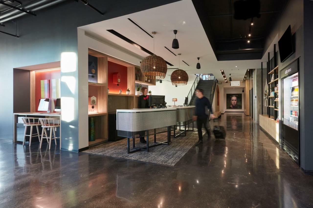 Alt Hotel Calgary East Village Exteriér fotografie